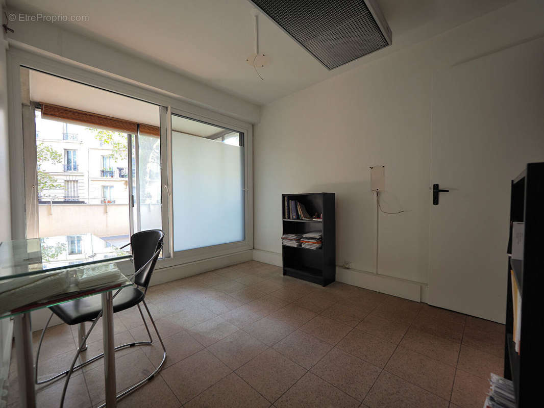 Appartement à PARIS-20E