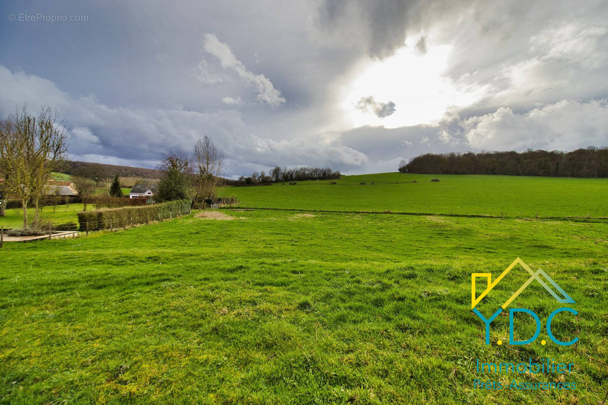 Terrain à FORGES-LES-EAUX