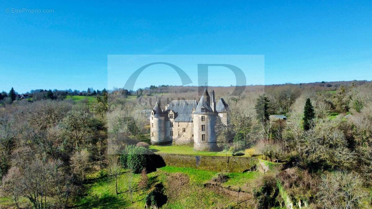 Maison à SAVIGNAC-LEDRIER