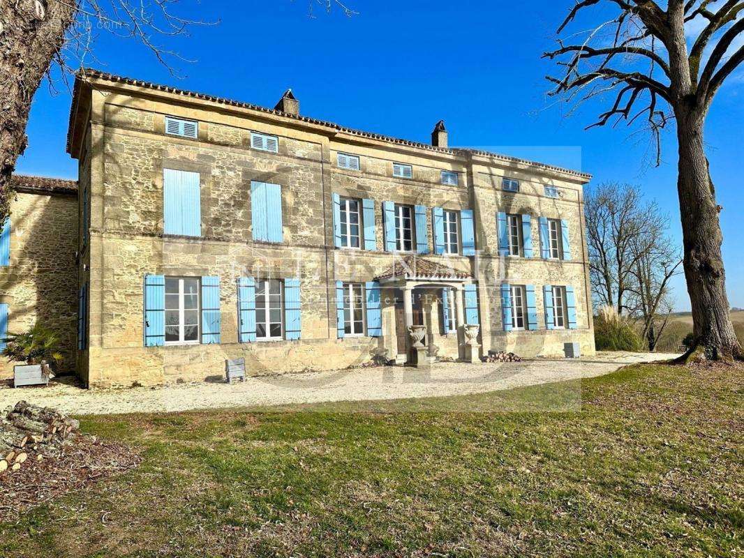 Maison à MONTIGNAC-DE-LAUZUN