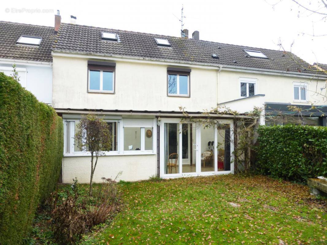 Maison à FOREST-SUR-MARQUE