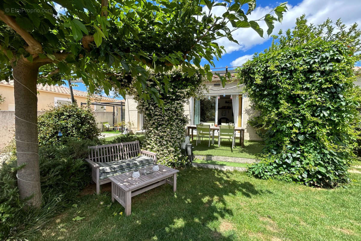 Maison à UZES