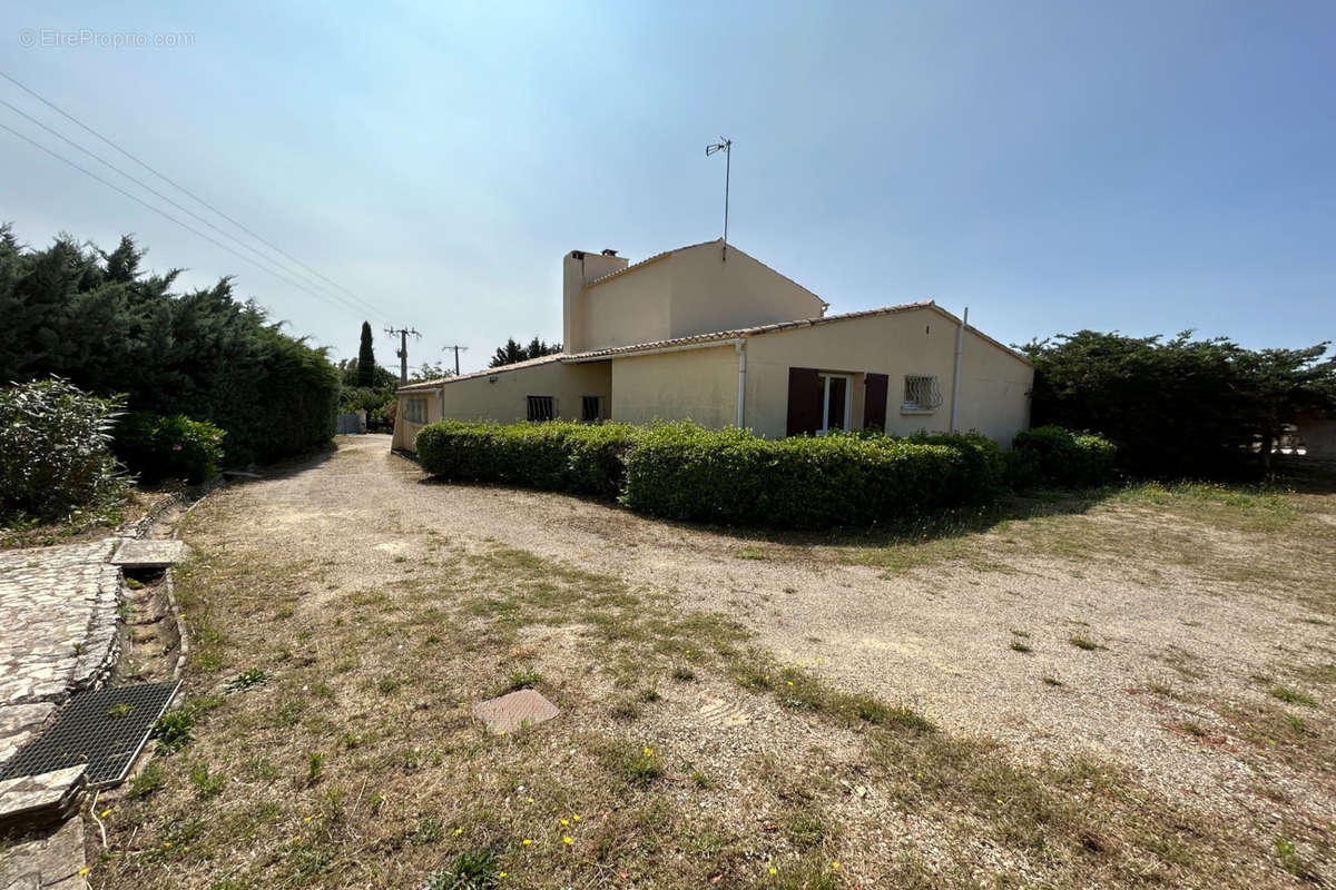 Maison à UZES