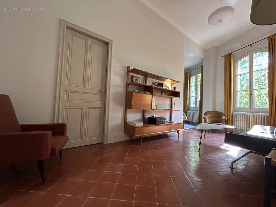 Appartement à UZES