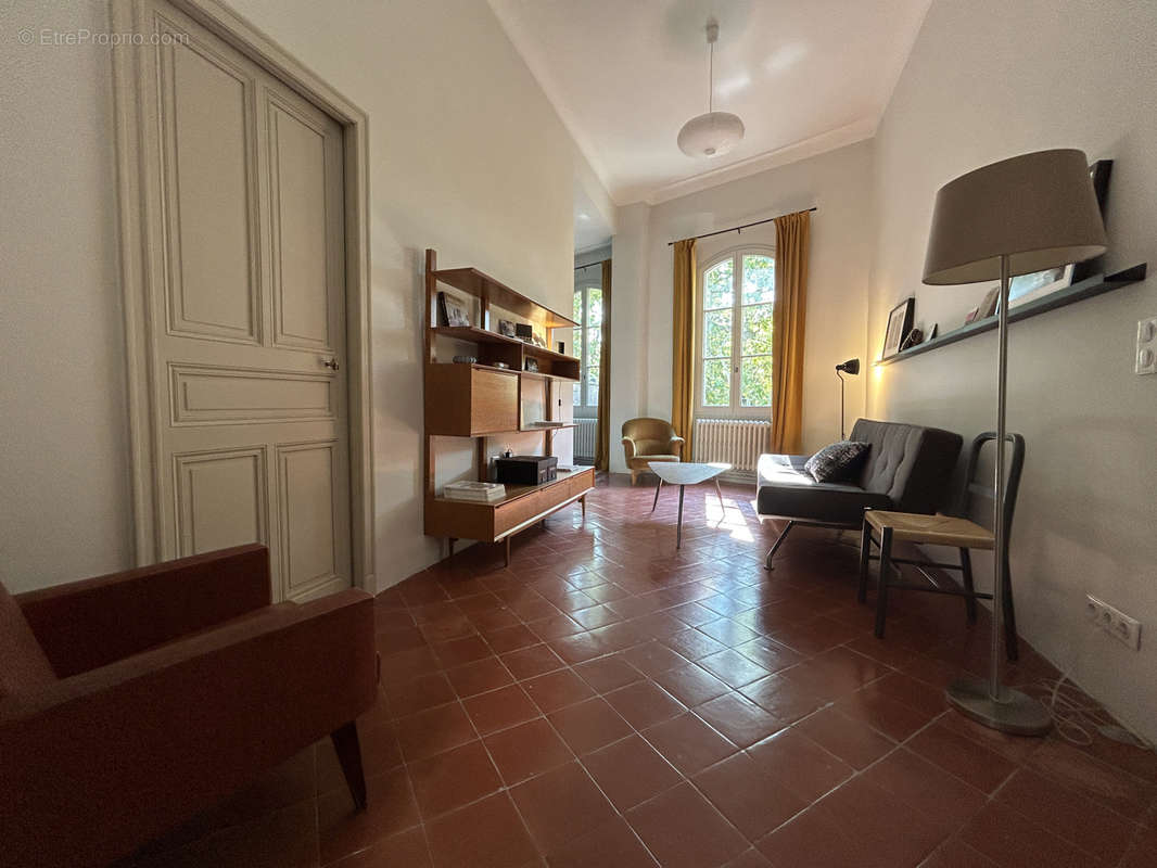 Appartement à UZES