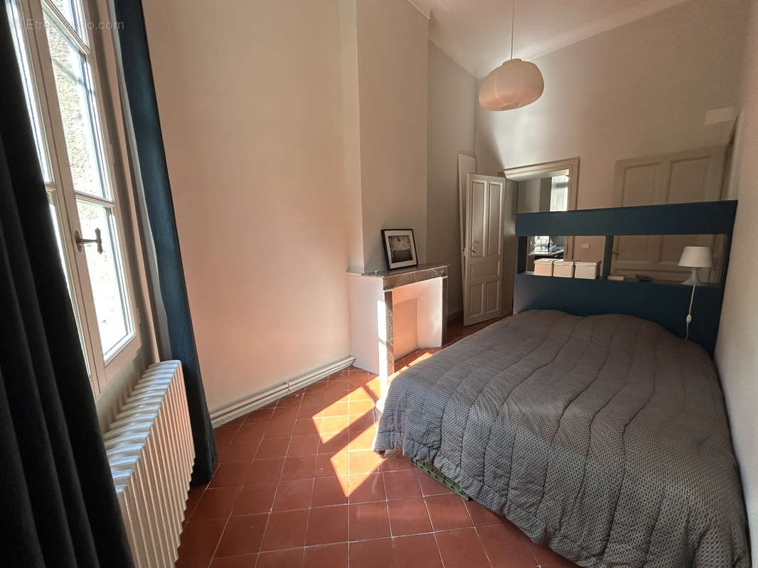 Appartement à UZES