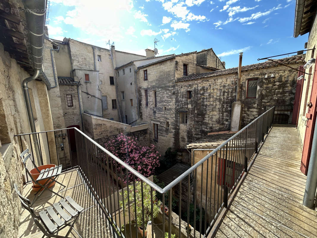 Appartement à UZES