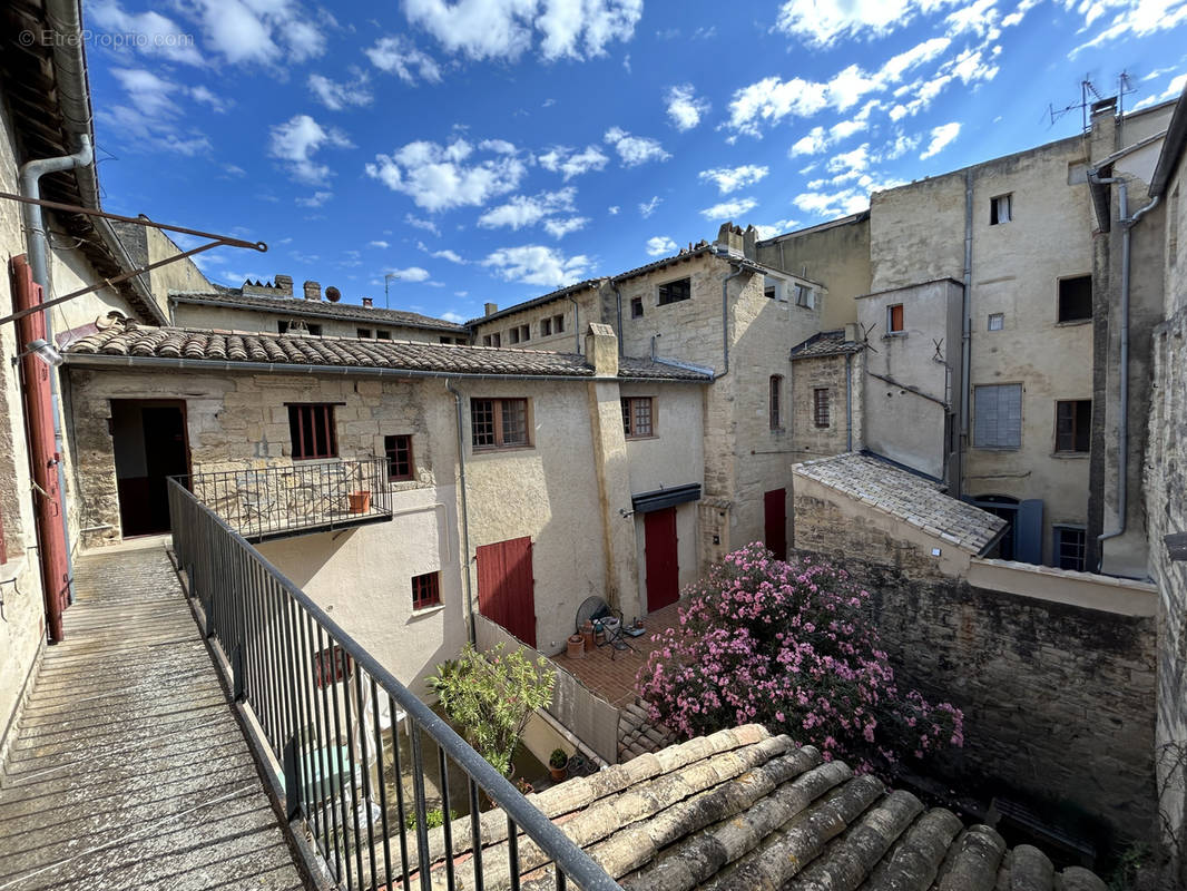 Appartement à UZES