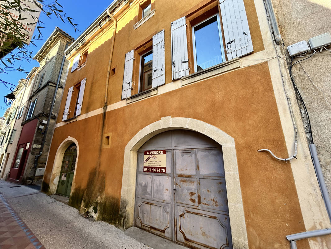 Maison à SAINT-QUENTIN-LA-POTERIE