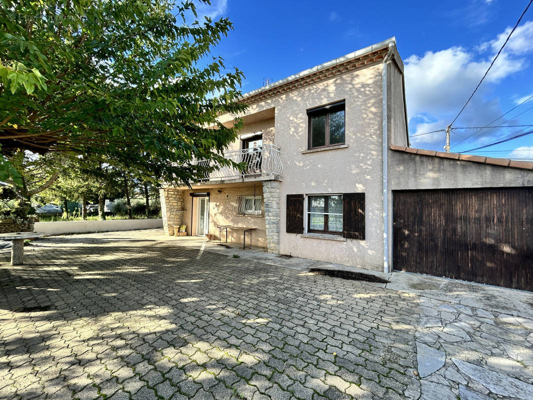 Maison à UZES