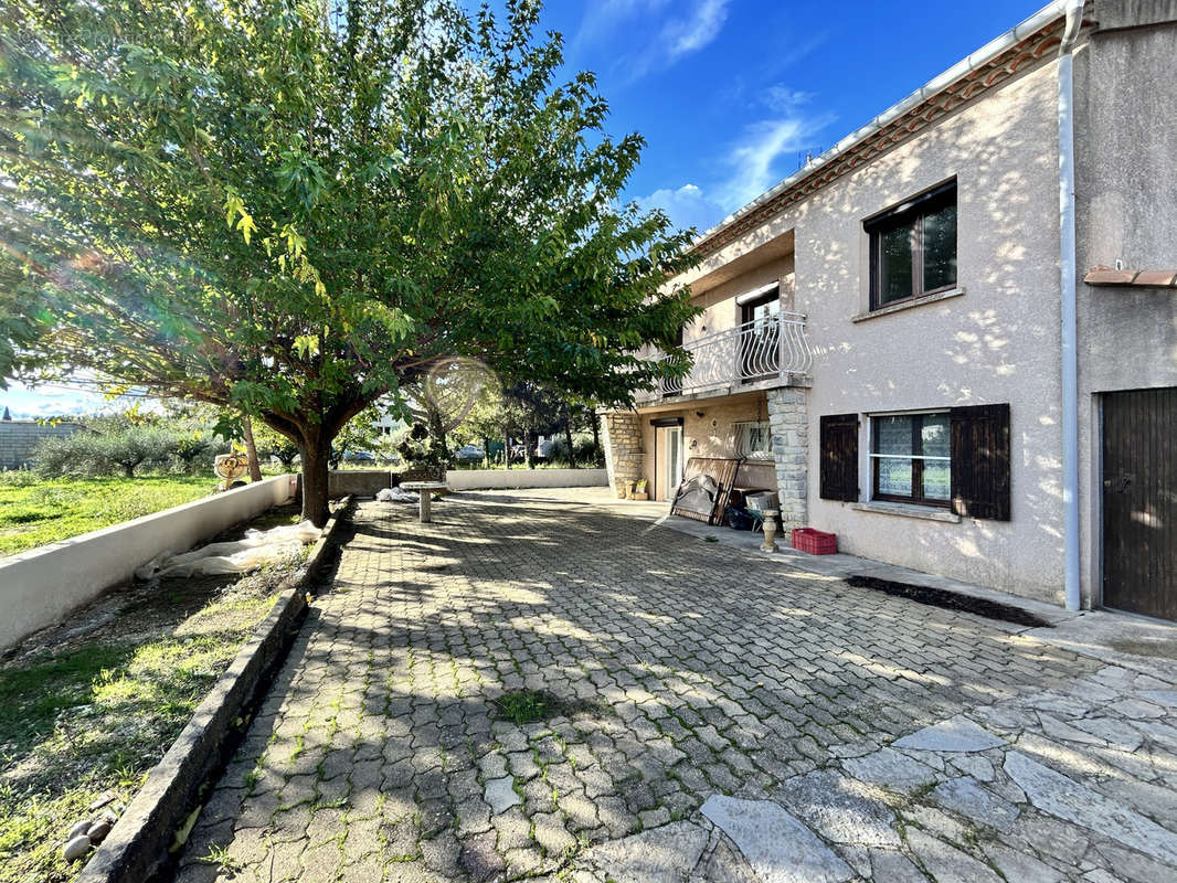 Maison à UZES