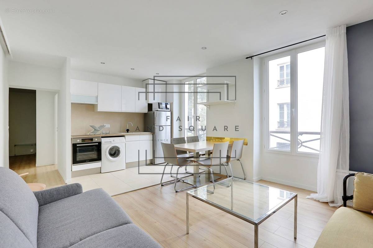 Appartement à PARIS-18E