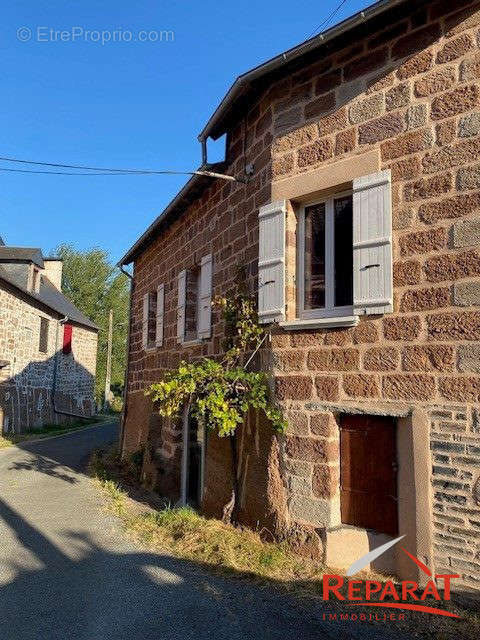 Maison à SAINT-AULAIRE