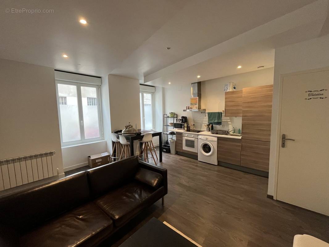 Appartement à SAINT-ETIENNE