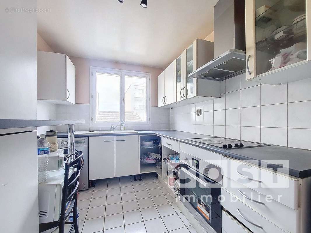 Appartement à ASNIERES-SUR-SEINE