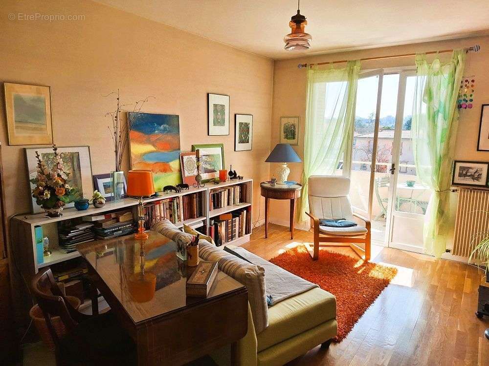 Appartement à LYON-5E