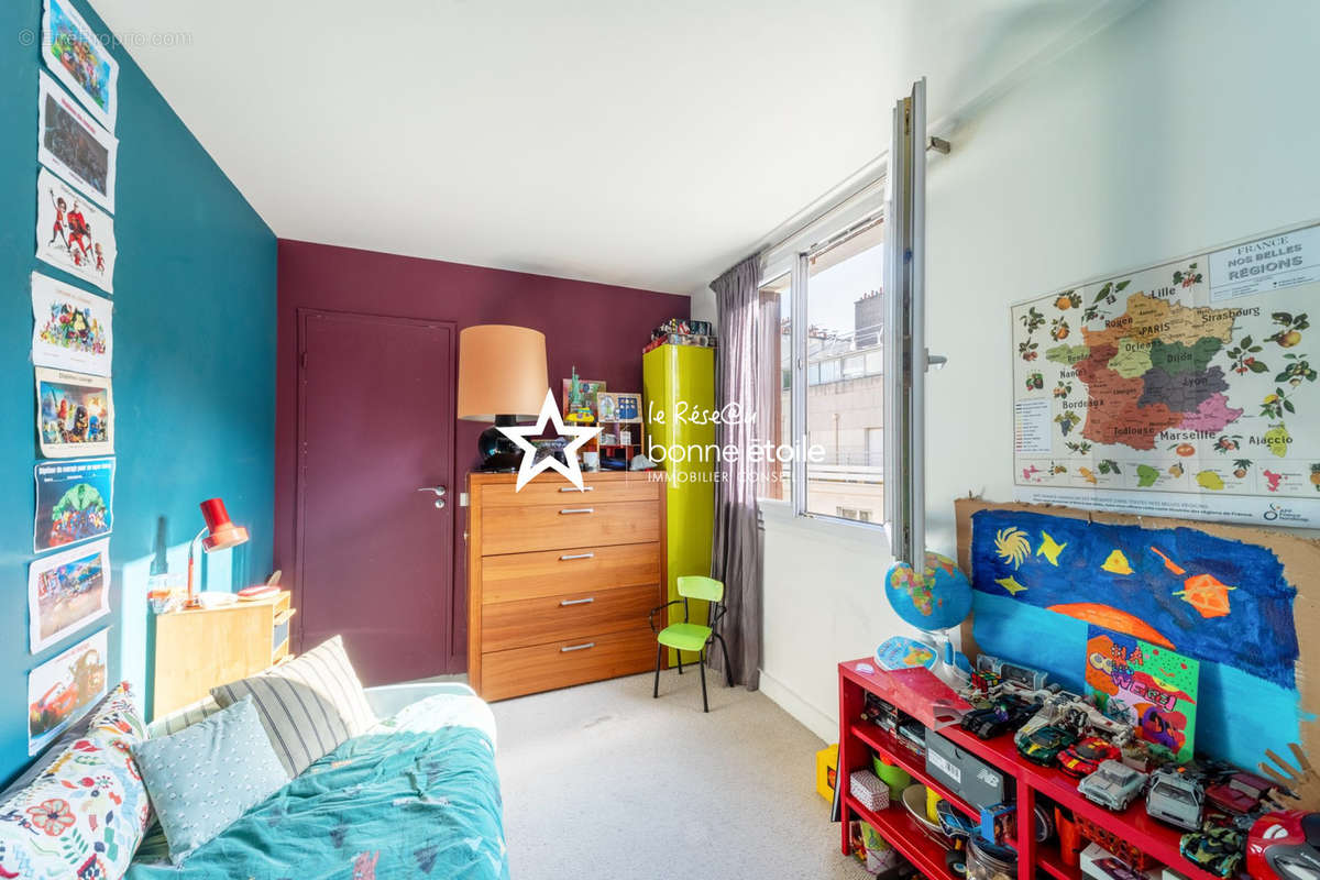 Appartement à PARIS-19E