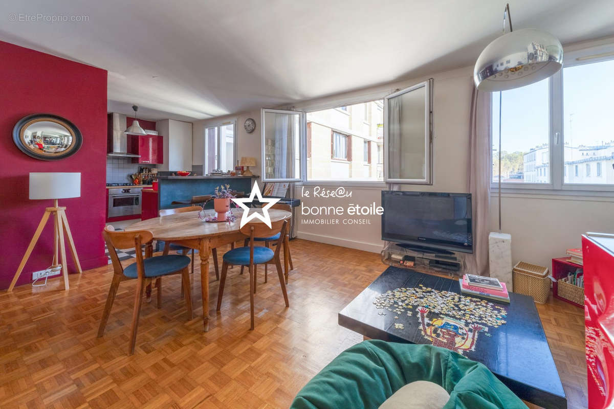 Appartement à PARIS-19E