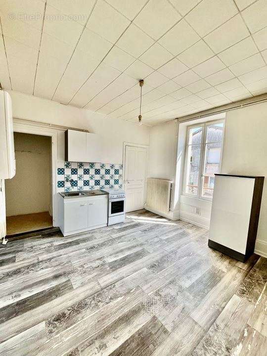 Appartement à LUXEUIL-LES-BAINS