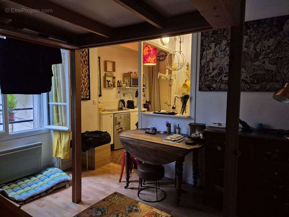 Appartement à PARIS-15E