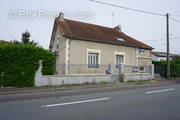 Maison à GUEUGNON