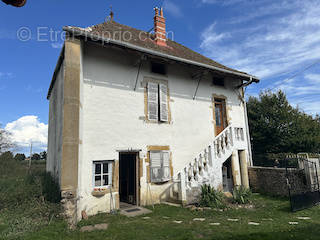 Maison à LIGNY-EN-BRIONNAIS