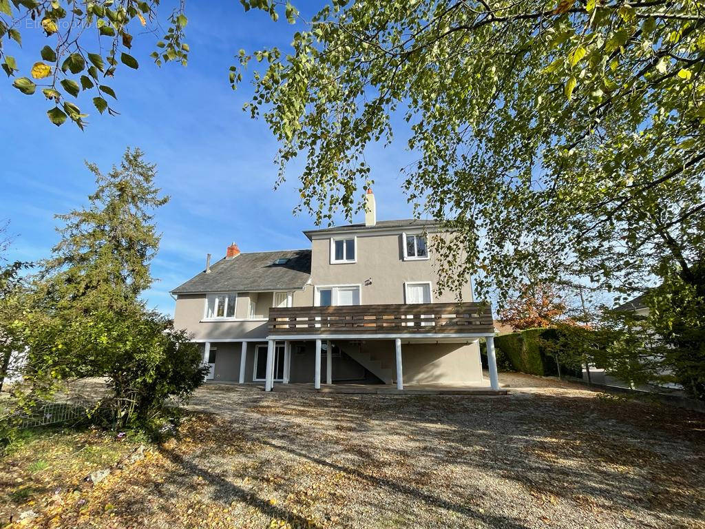 Maison à SAINT-DOULCHARD