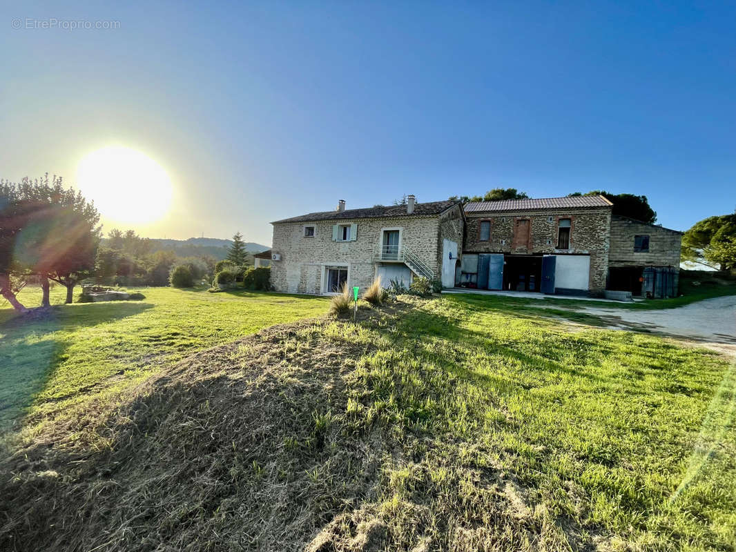 Maison à VAISON-LA-ROMAINE