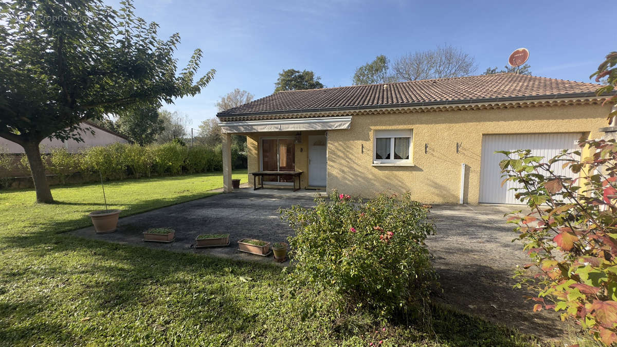 Maison à CHANTEMERLE-LES-BLES