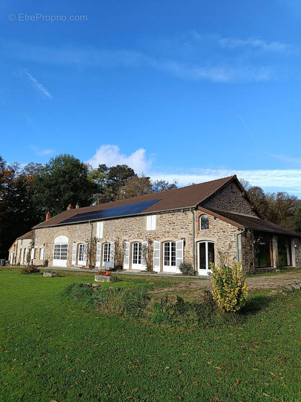 Maison à AUTUN