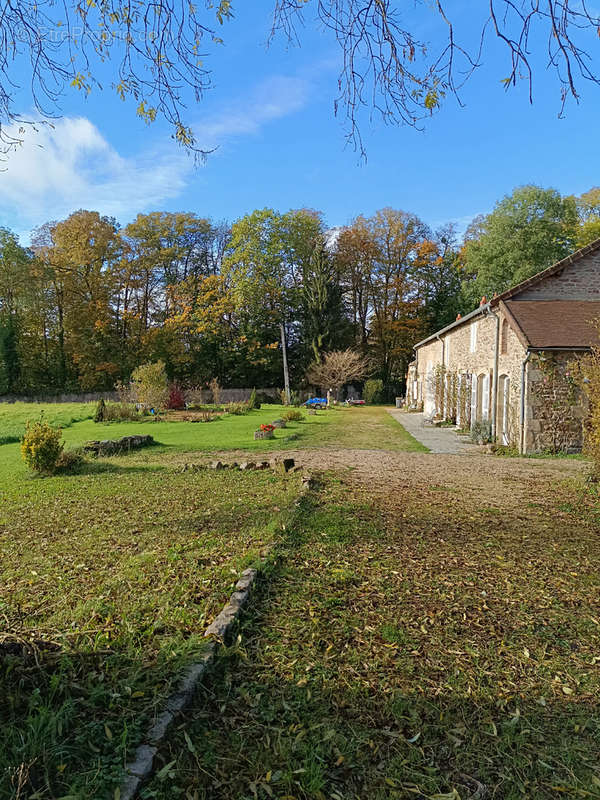 Maison à AUTUN