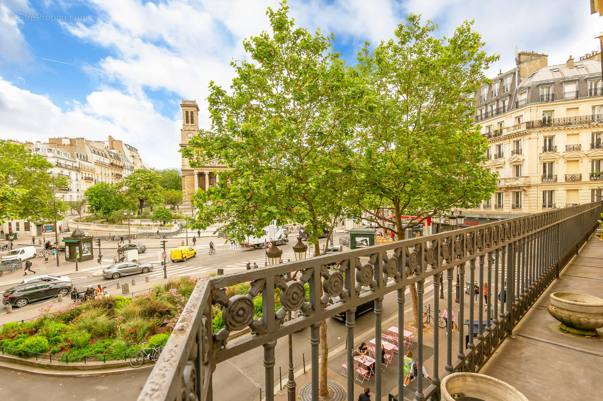 Appartement à PARIS-10E