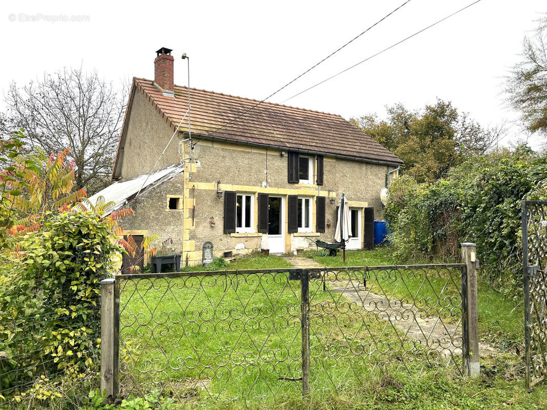 Maison à NOLAY