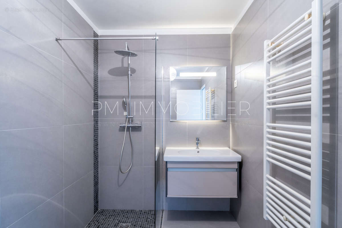 Appartement à MARSEILLE-12E