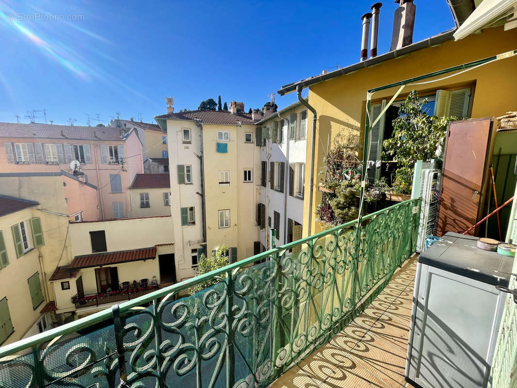 Appartement à MENTON