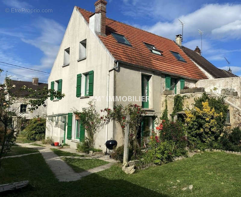 Maison à SAACY-SUR-MARNE