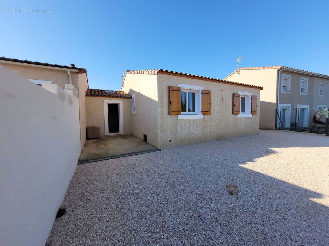 Maison à SALLES-D&#039;AUDE