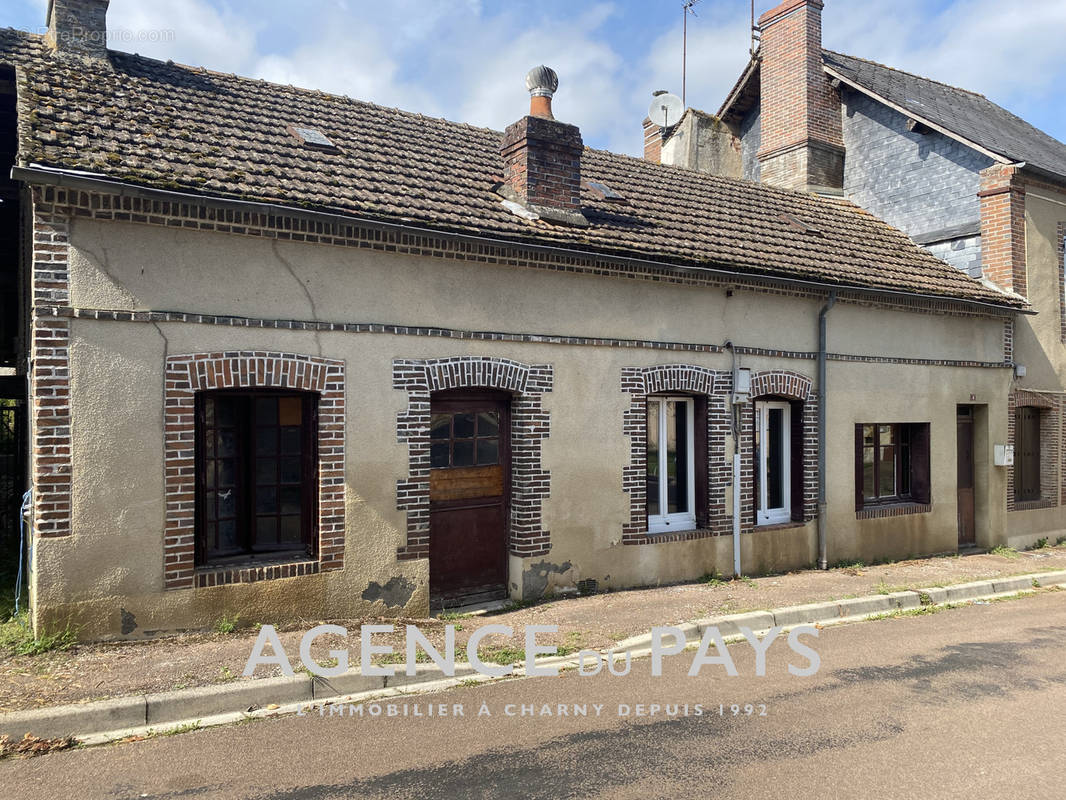 Maison à CHAMBEUGLE