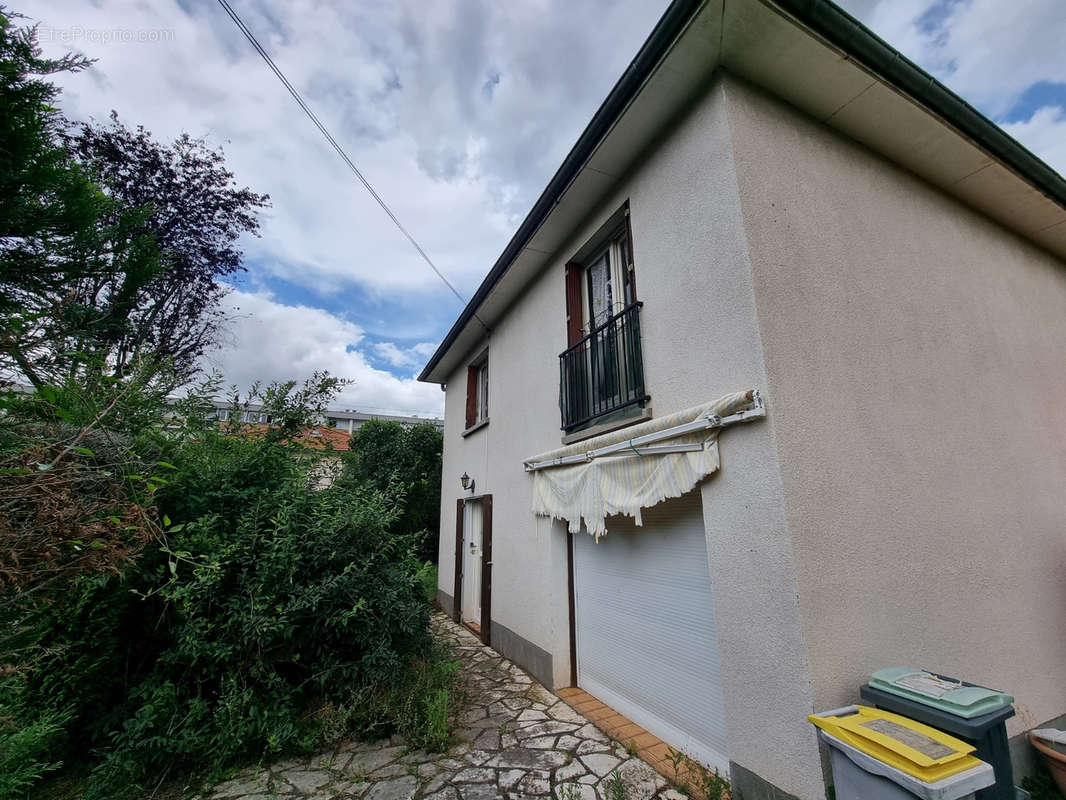 Maison à COURNON-D&#039;AUVERGNE