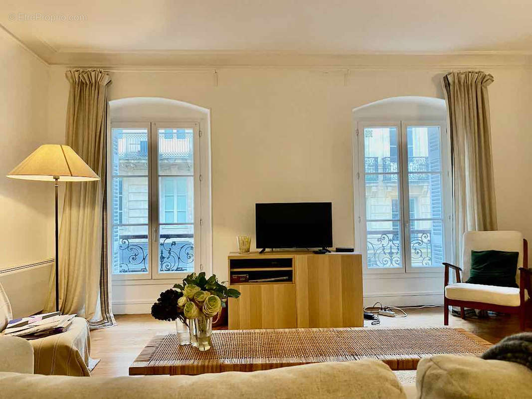 Appartement à BORDEAUX