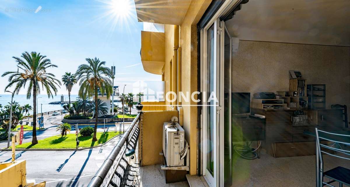 Appartement à MENTON