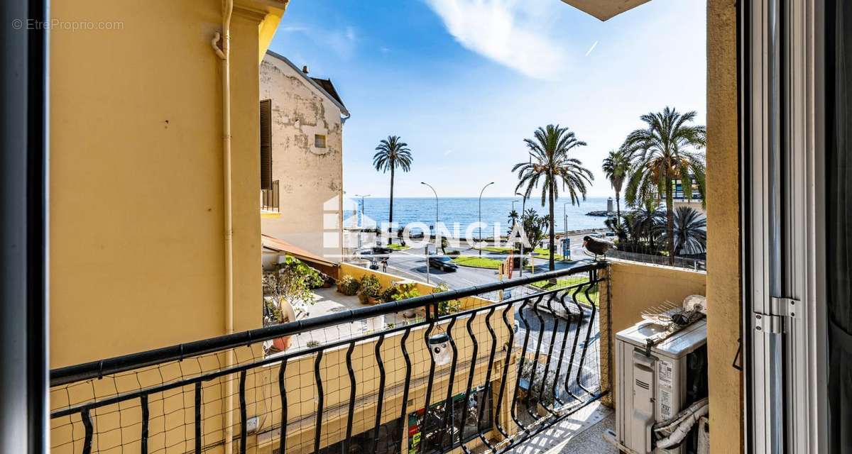 Appartement à MENTON