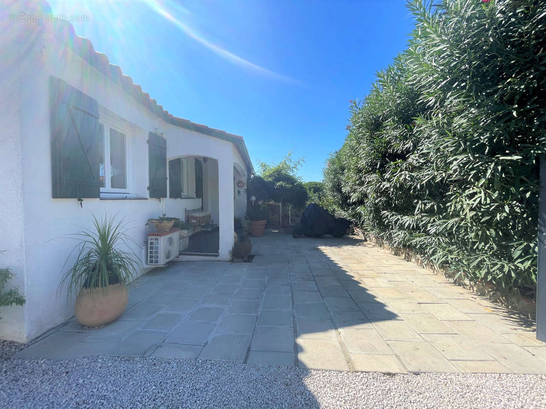 Maison à CANET-EN-ROUSSILLON