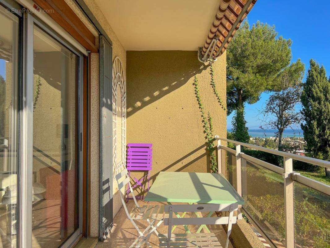 Appartement à VILLENEUVE-LOUBET