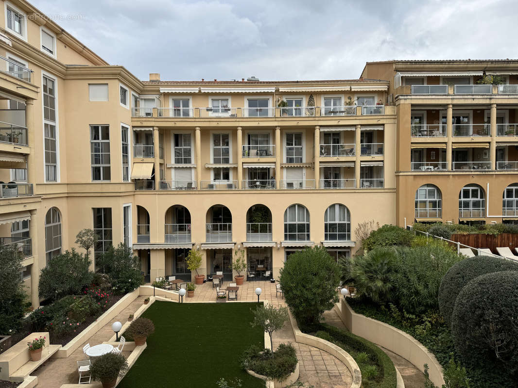 Appartement à AIX-EN-PROVENCE