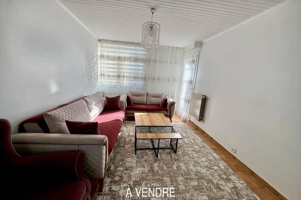 Appartement à MARIGNANE