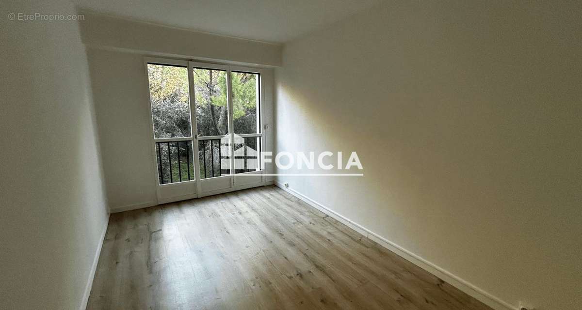 Appartement à MARSEILLE-13E