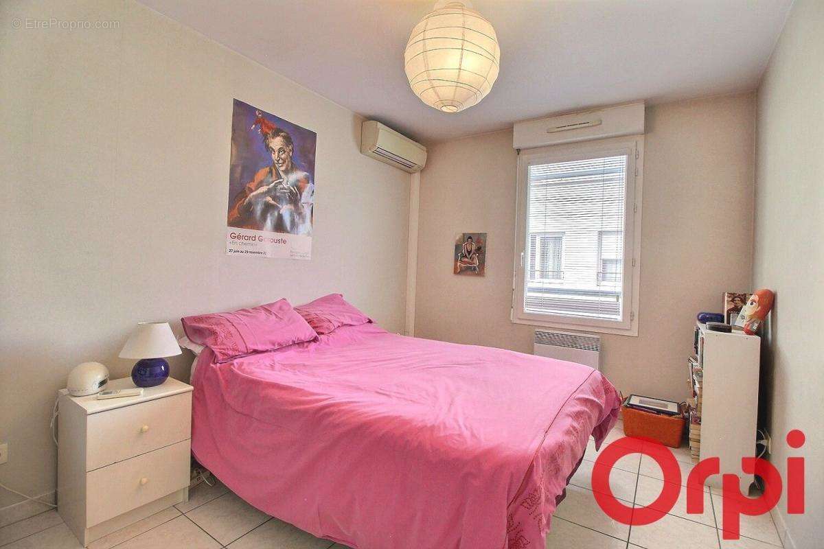 Appartement à MARSEILLE-7E