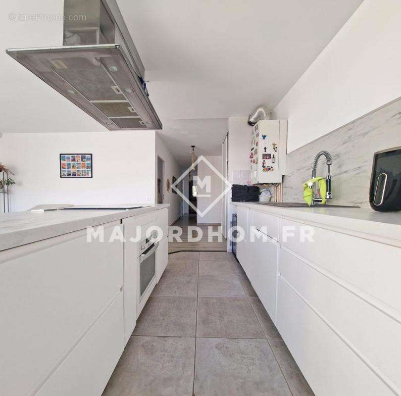 Appartement à MARSEILLE-8E