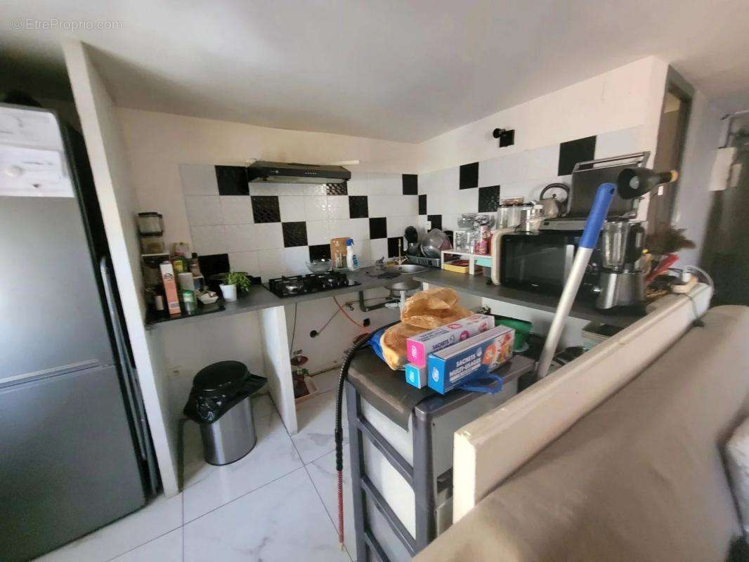 Appartement à MARSEILLE-2E